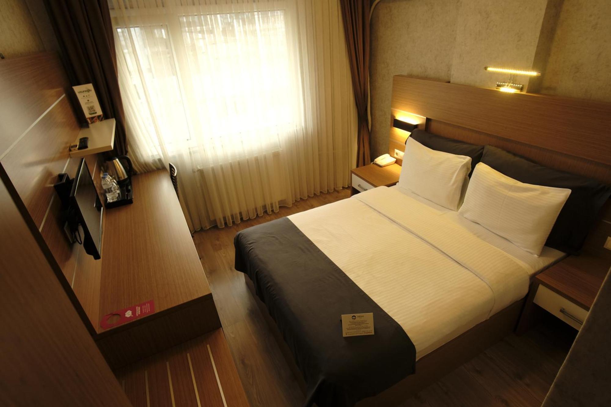 Rhisos Otel Ризе Екстериор снимка